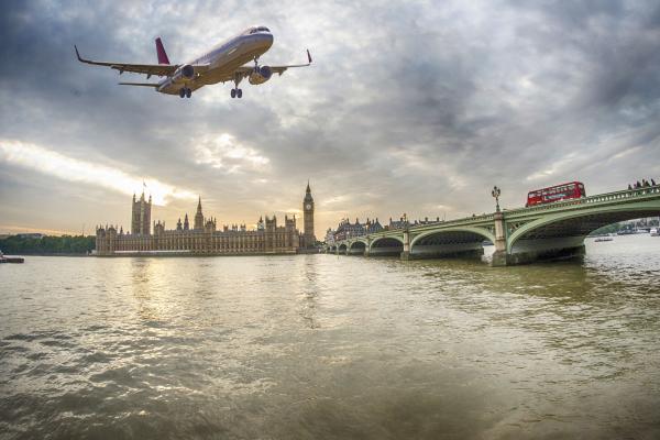 GMB London will today show solidarity with all aviation industry workers as London’s aviation campaign steps up