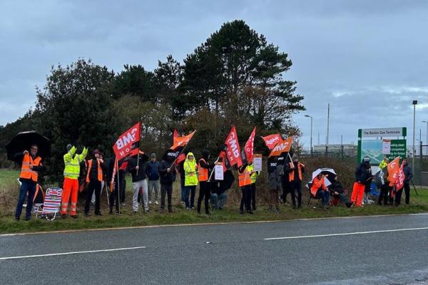 Local MP supports striking Bacton Gas Terminal workers and further dates announced
